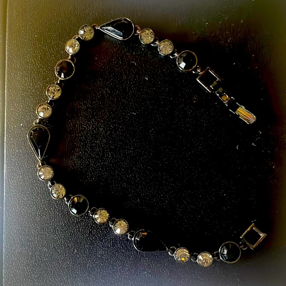 Vintage Givenchy Bracelet - Picture 2 of 6